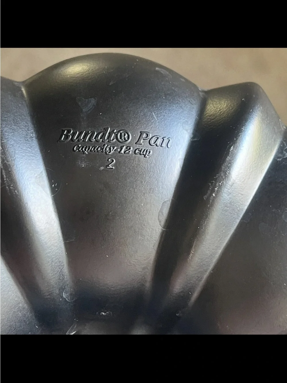 Nordic Ware Black Bundt Pan Bundi Pan 12 Cup Capacity